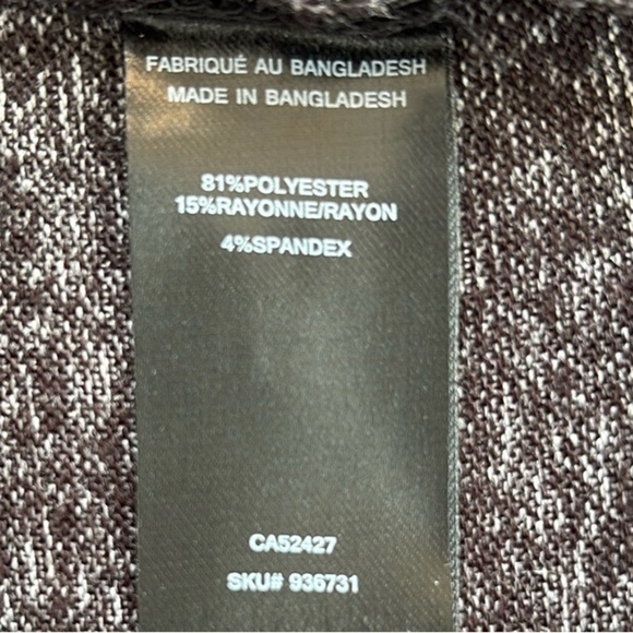 3/4 Sleeve Gray Top With Eyelet Details Women's Size 4X - Picture 7 of 8